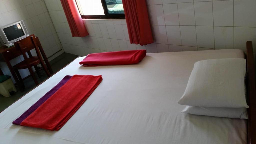 باتامبانغ Chhaya Guest House المظهر الخارجي الصورة