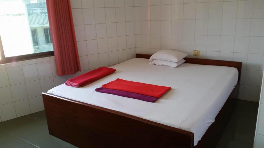 باتامبانغ Chhaya Guest House المظهر الخارجي الصورة